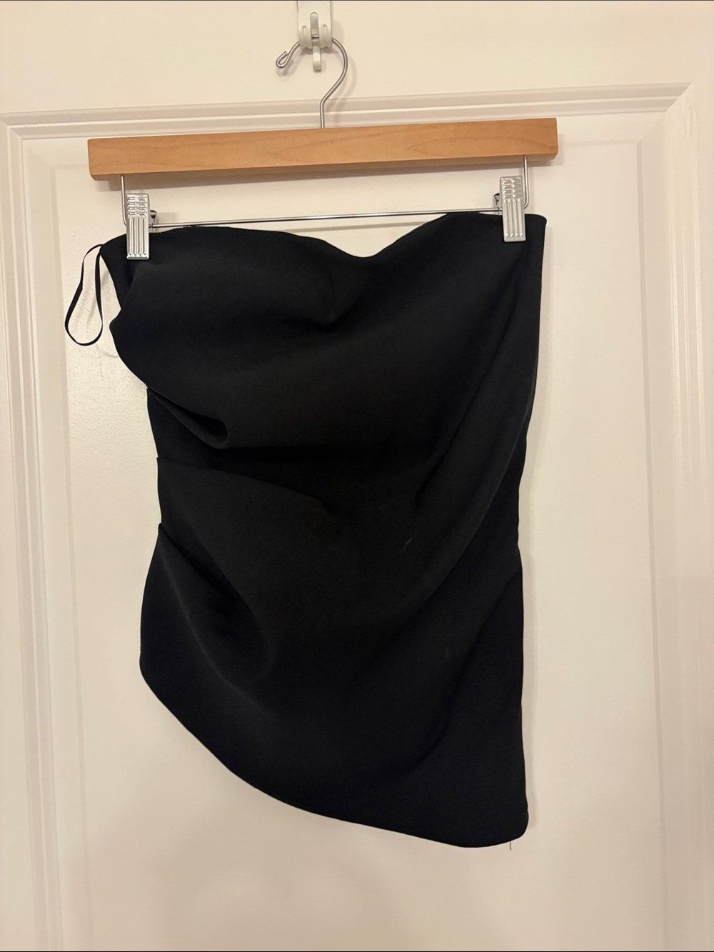 Zara Black Asymmetric Strapless Top